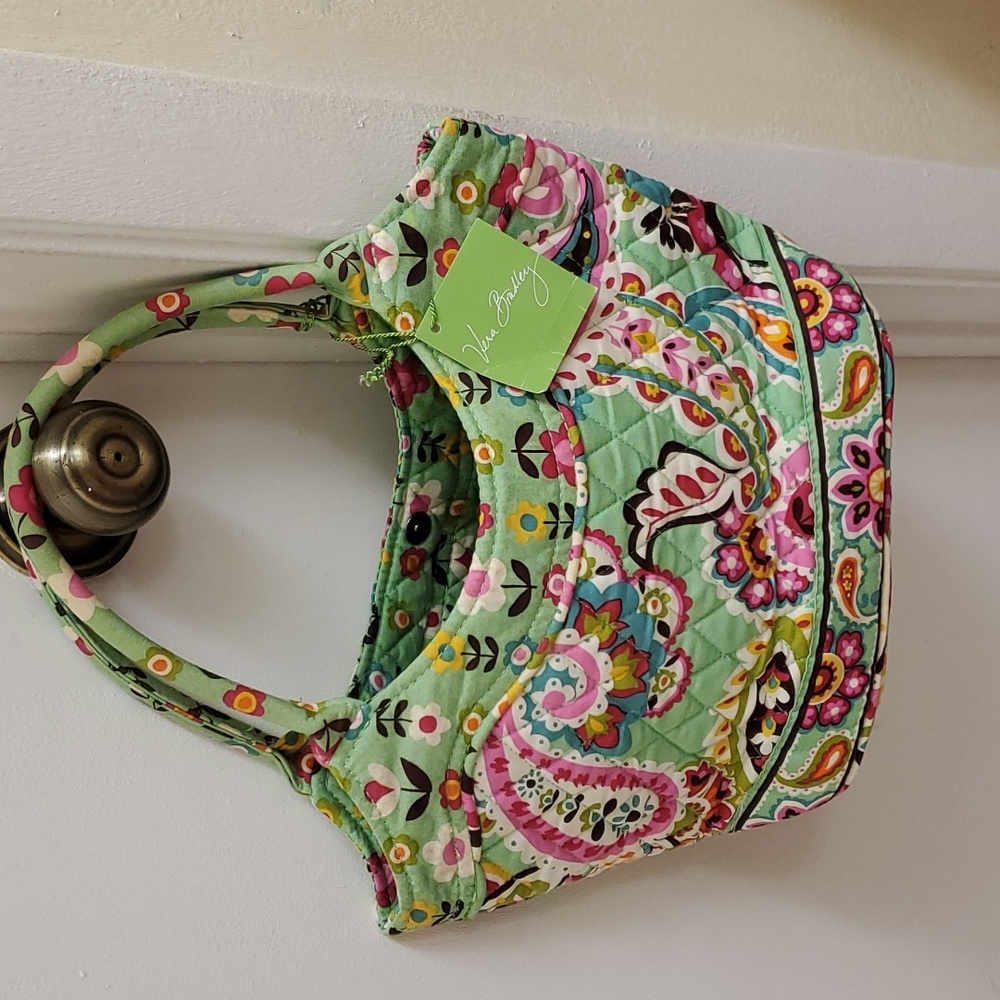 New with tags Vera Bradley Daisy Tutti frutti flowers handbag
